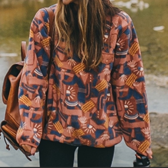 Patagonia Sweaters - Patagonia Snap-T Synchilla fleece pullover sweater in Canyon Block Sisu Brown, L